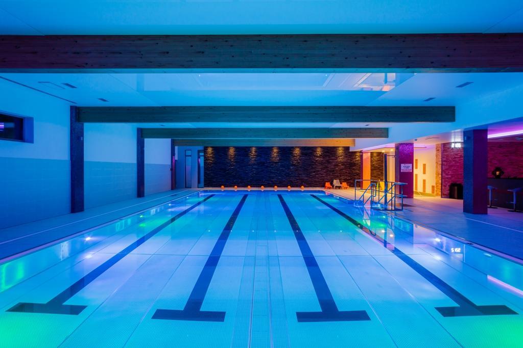 زفولين Hotel Tenis المظهر الخارجي الصورة